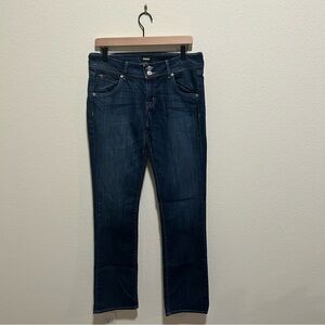 Hudson Jeans Women's Classic Blue Wash Denim Beth baby boot Flap Jean bootcut